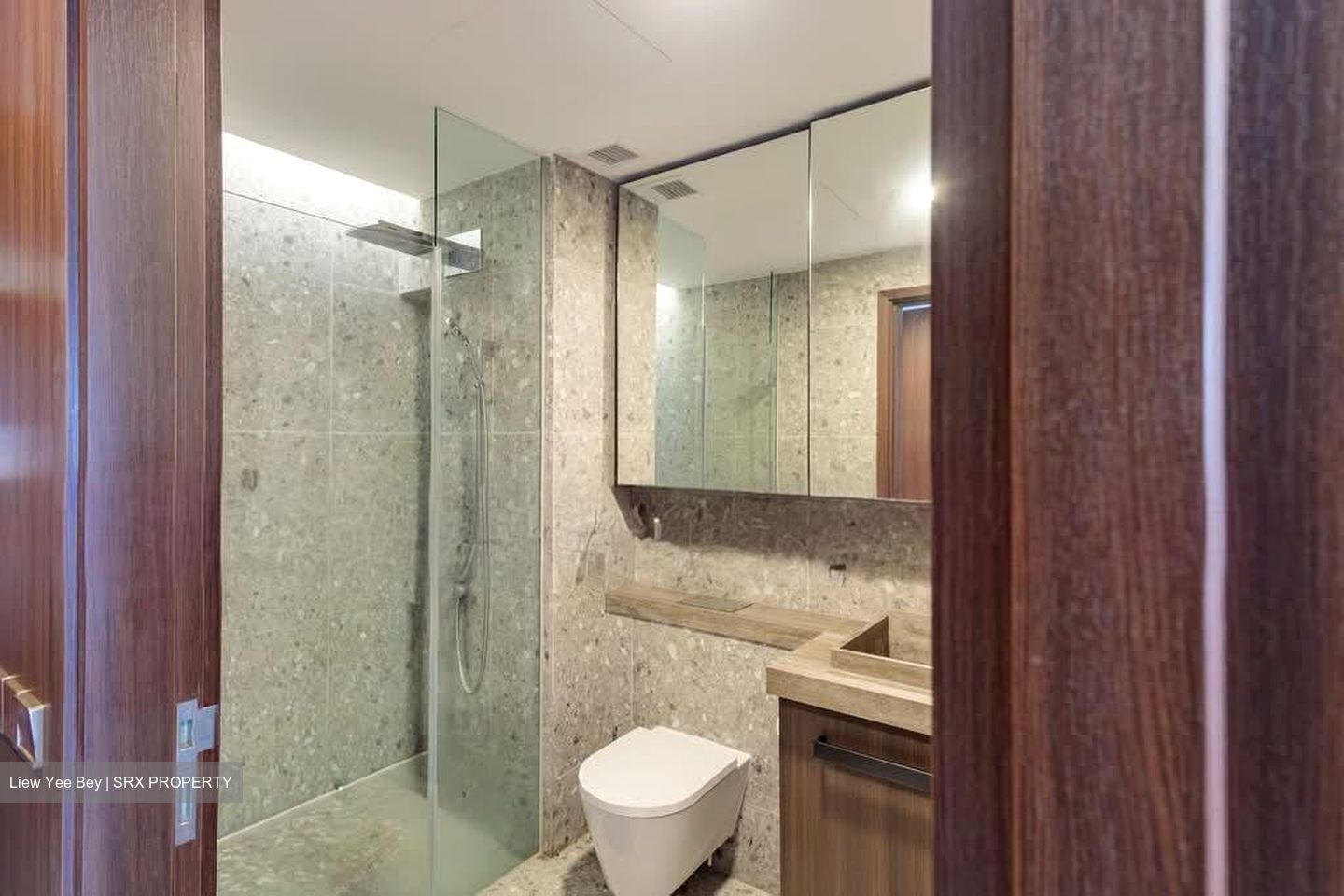 One Pearl Bank (D3), Apartment #552706401